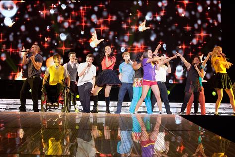 Glee: The 3D Concert Movie .